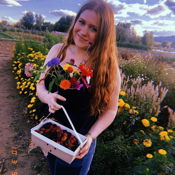 Meet your Posher, Katherine - Picture 6 of 8